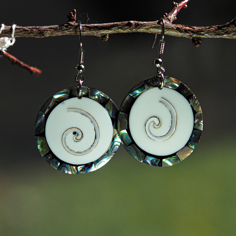 Náušnice resin Desy 02