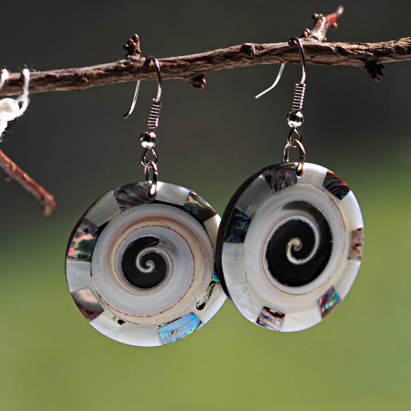 Náušnice resin Desy 01