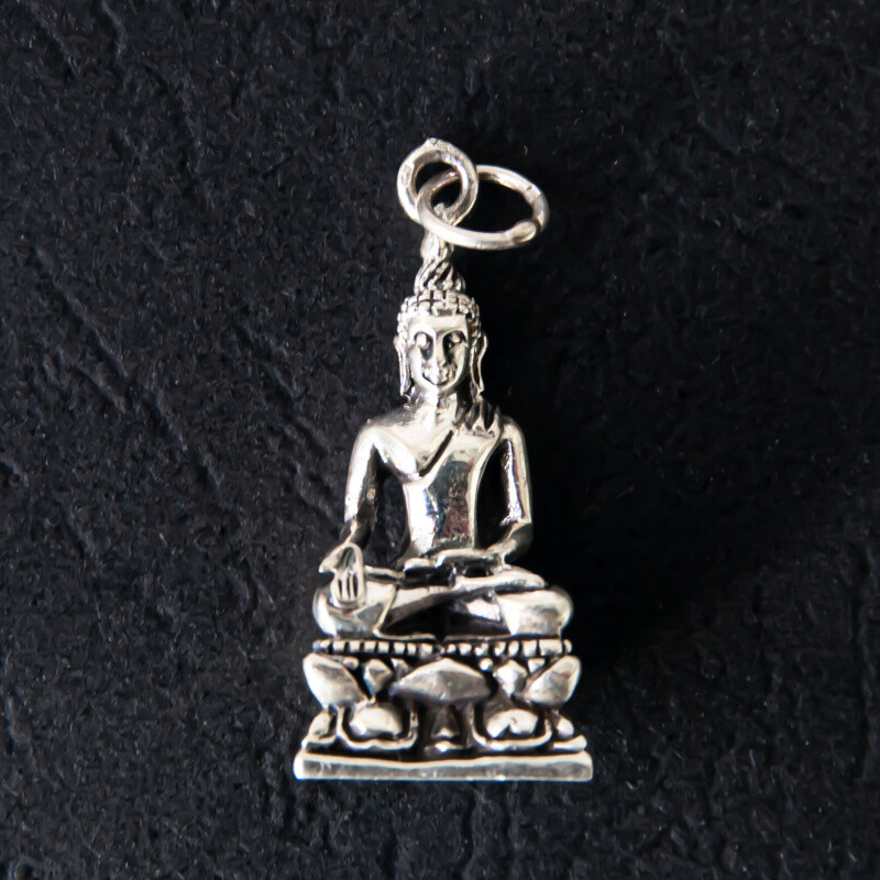 Přívěsek stříbro Buddha na podstavci